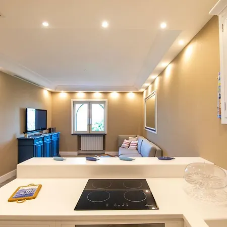 Ferienhaus Le Fratte Luxury Castellammare di Stabia
